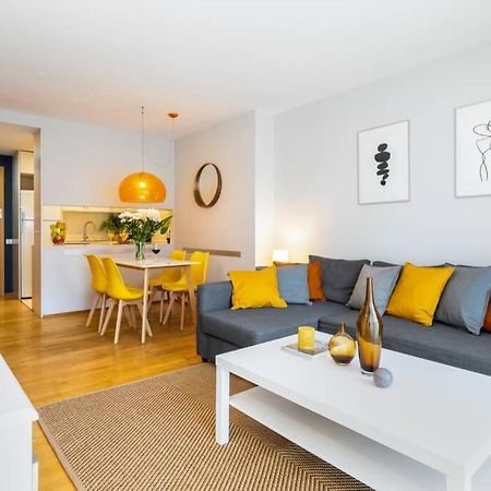 Lodging Apartments Monumumental Free Parking Βαρκελώνη Εξωτερικό φωτογραφία