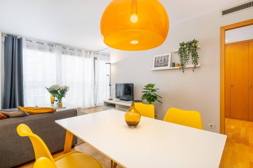 Lodging Apartments Monumumental Free Parking Βαρκελώνη Εξωτερικό φωτογραφία